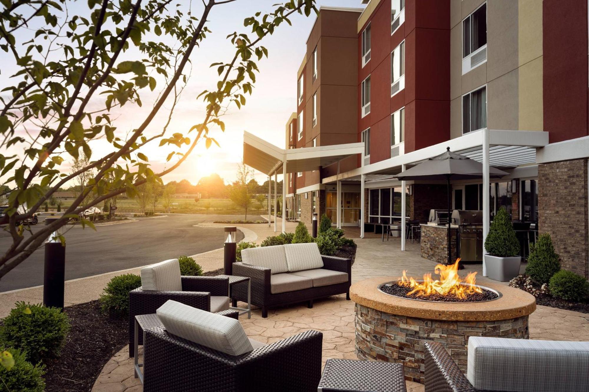 Towneplace Suites By Marriott Memphis Olive Branch Bagian luar foto